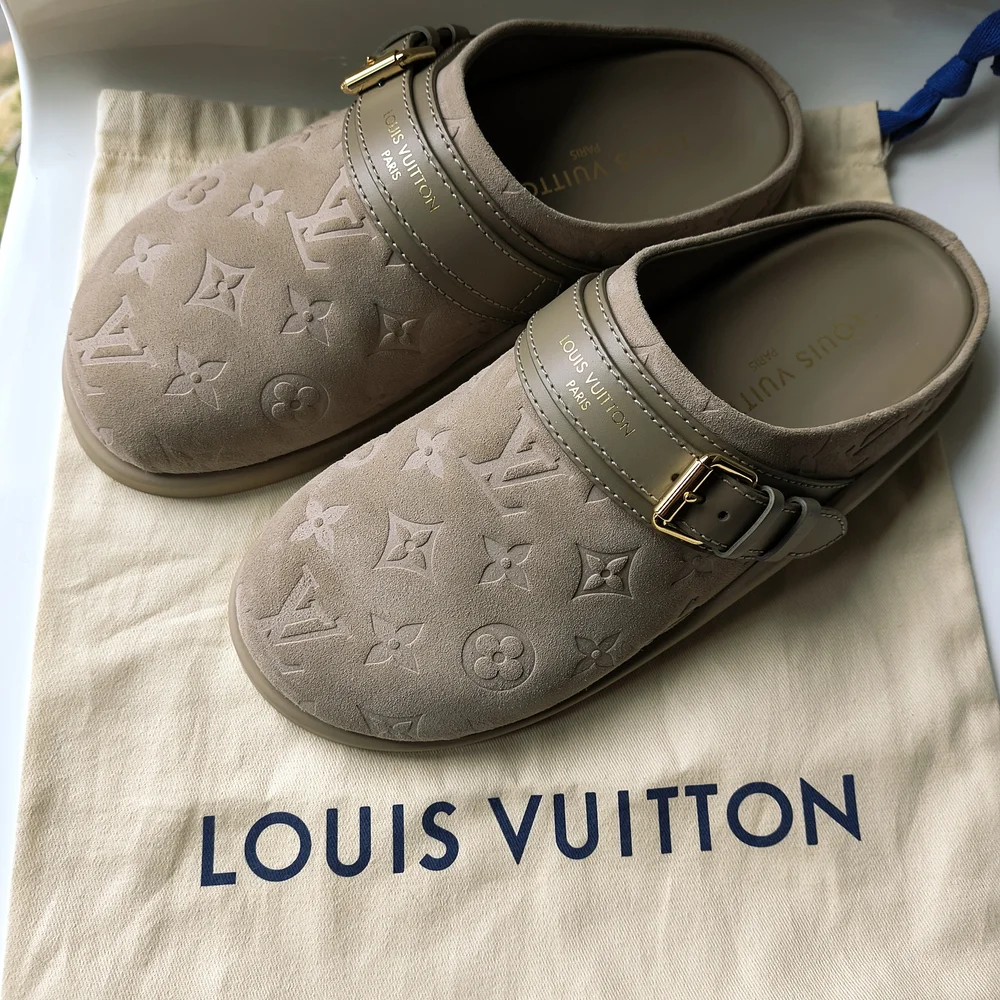 Louis Vuitton Beige Monogram Clogs with Gold Accent - Picture 3 of 7
